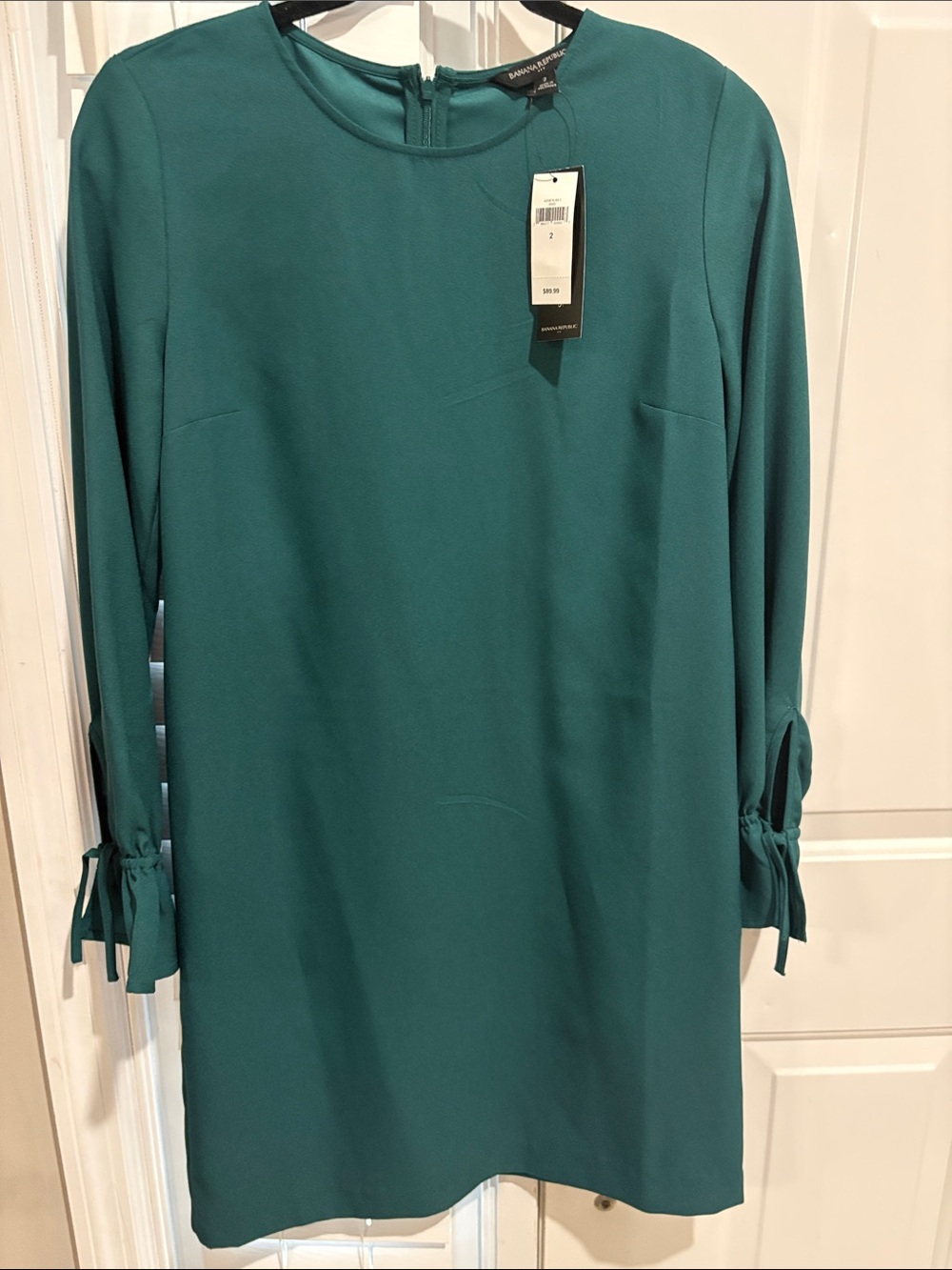 Banana Republic Teal Green Long-Sleeve Shift Dress with Tie Cuffs